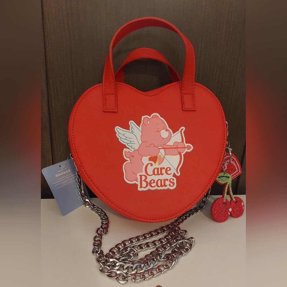 Care Bears X Skinnydip Heart Bag Purse Crossbody Chain Strap‎ Cupid Valentines